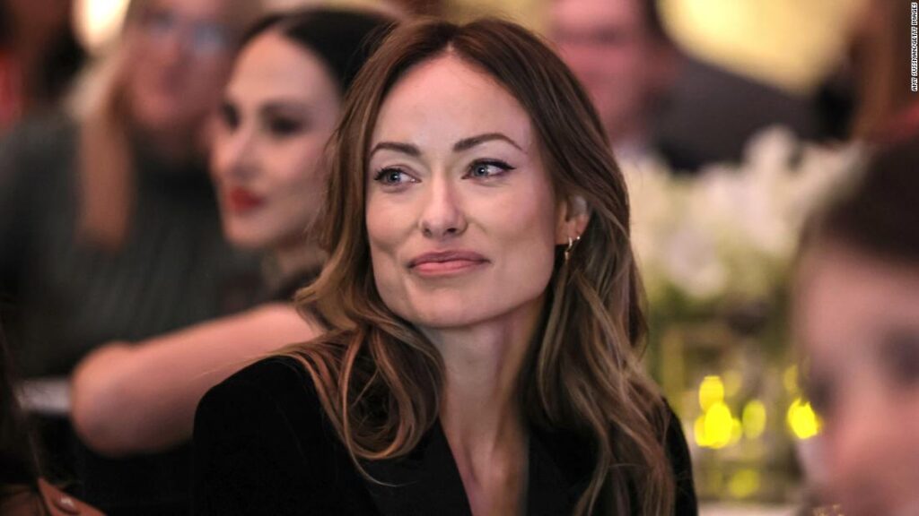 olivia-wilde-satisfies-fans’-cravings-by-sharing-her-salad-dressing-recipe