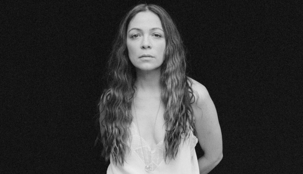 natalia-lafourcade-honors-vulnerability-in-her-new-album