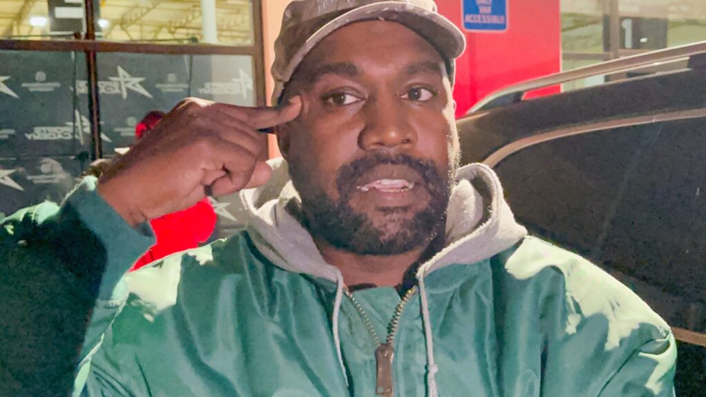 kanye-west-goes-extra-antisemitic-on-parler-after-2nd-instagram-suspension