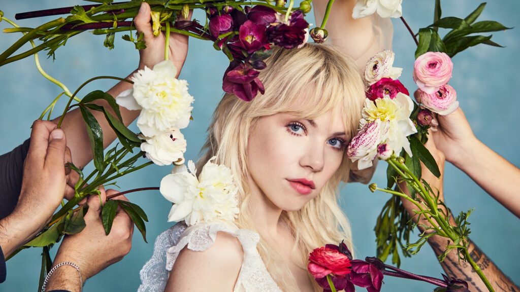 behind-the-video:-carly-rae-jepsen-talks-making-the-broadway-inspired-‘surrender-my-heart,’-tour-life,-and-working-with-rufus-wainwright