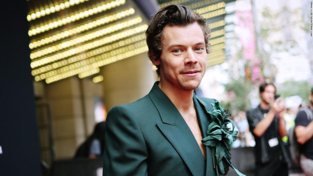harry-styles-postpones-more-shows-because-he’s-in-bed-with-the-flu