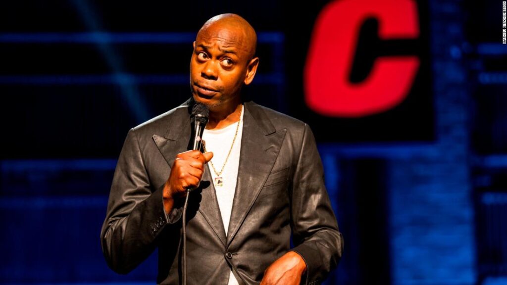 dave-chappelle-hosts-‘snl’-tonight.-here’s-a-timeline-of-controversies-surrounding-his-jokes-about-transgender-people