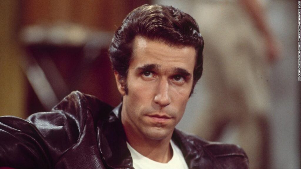 henry-winkler-explains-the-trick-that-allowed-him-to-transform-into-the-fonz