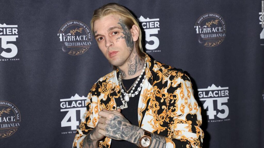 aaron-carter’s-manager-‘pleased’-his-memoir-has-been-put-on-hold