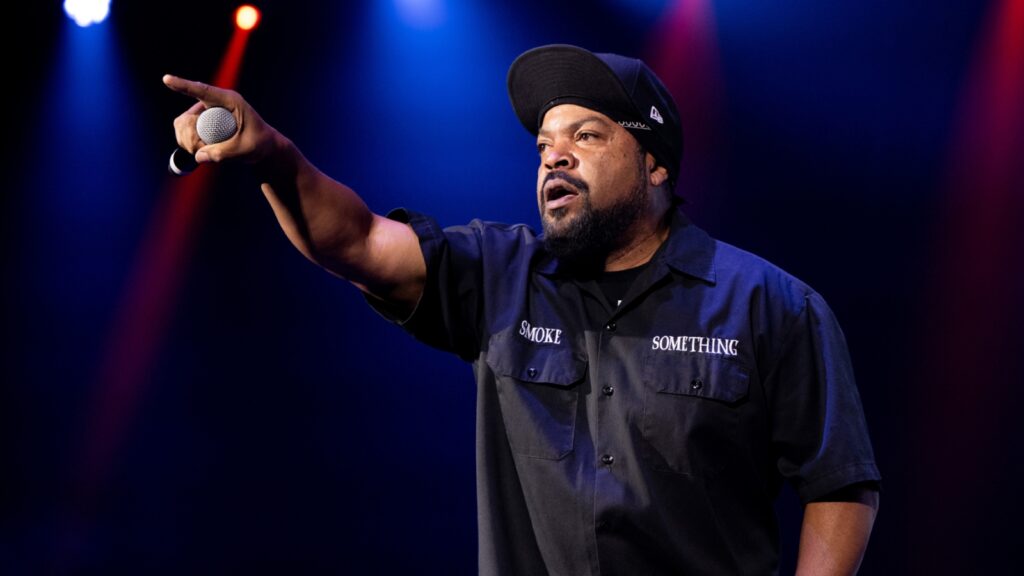 ice-cube-seems-pretty-proud-about-losing-$9-million-because-he-wouldn’t-get-vaccinated