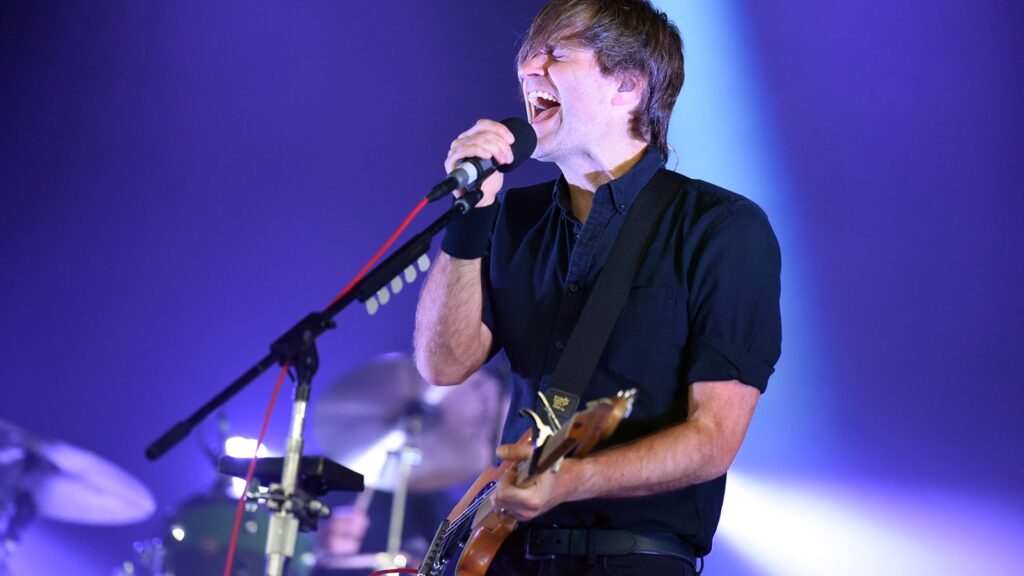 death-cab-for-cutie-and-postal-service-team-up-for-double-20th-anniversary-tour