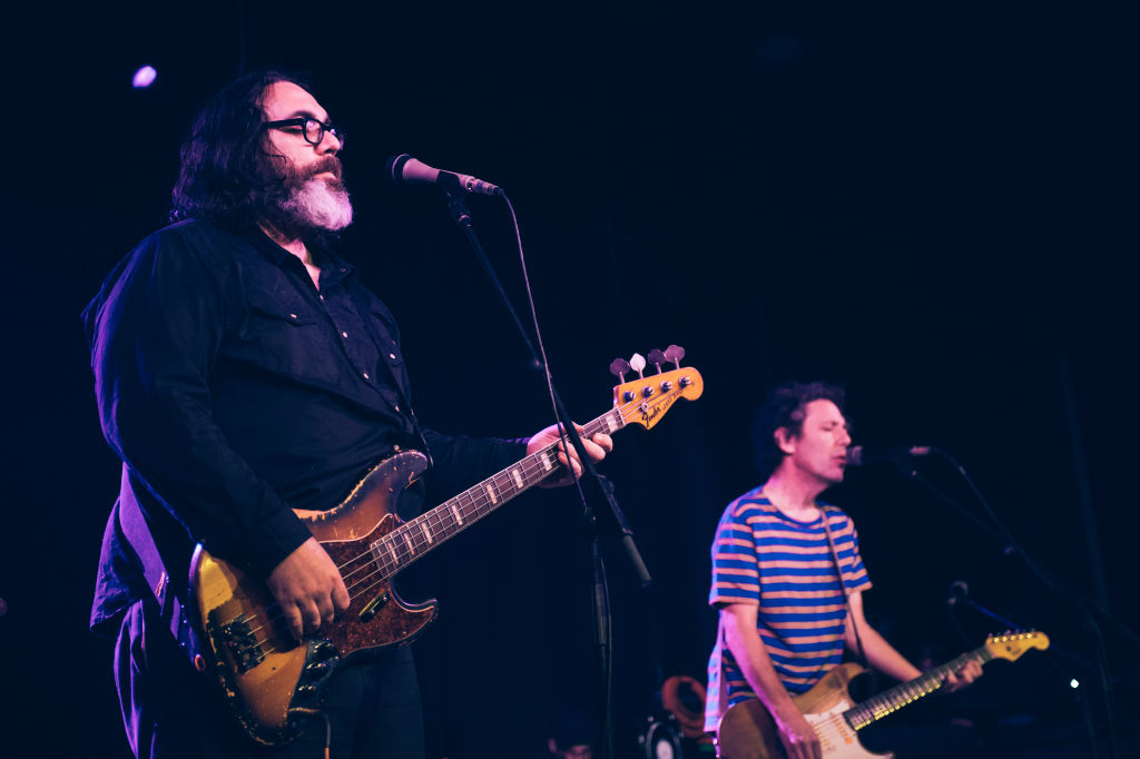 see-yo-la-tengo-cover-the-ramones-with-marky-ramone-at-hanukkah-show