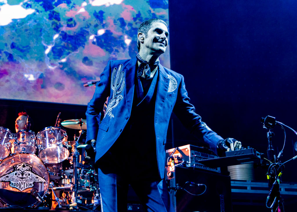 jane’s-addiction-enlist-josh-klinghoffer-as-dave-navarro-not-ready-for-return