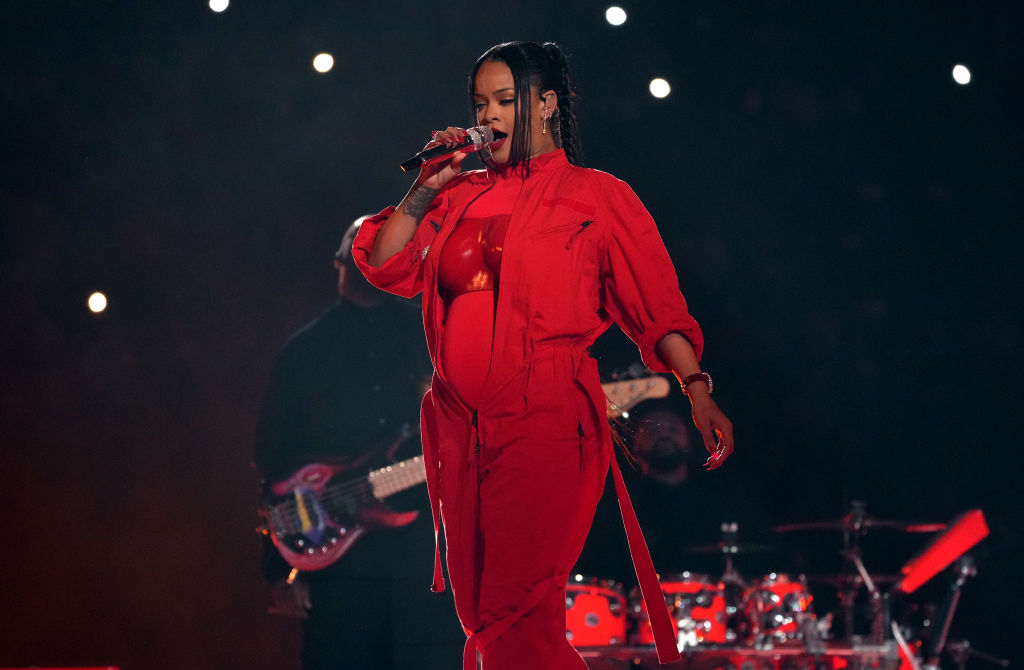 rihanna-on-new-album:-‘i-want-it-to-be-this-year’