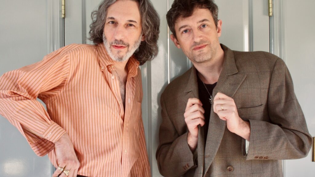 indie-duo-tanlines-fire-up-the-powerpoint-deck-for-first-new-song-in-eight-years