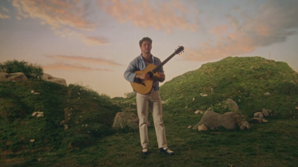 niall-horan-journeys-toward-some-kind-of-‘heaven’-in-new-music-video
