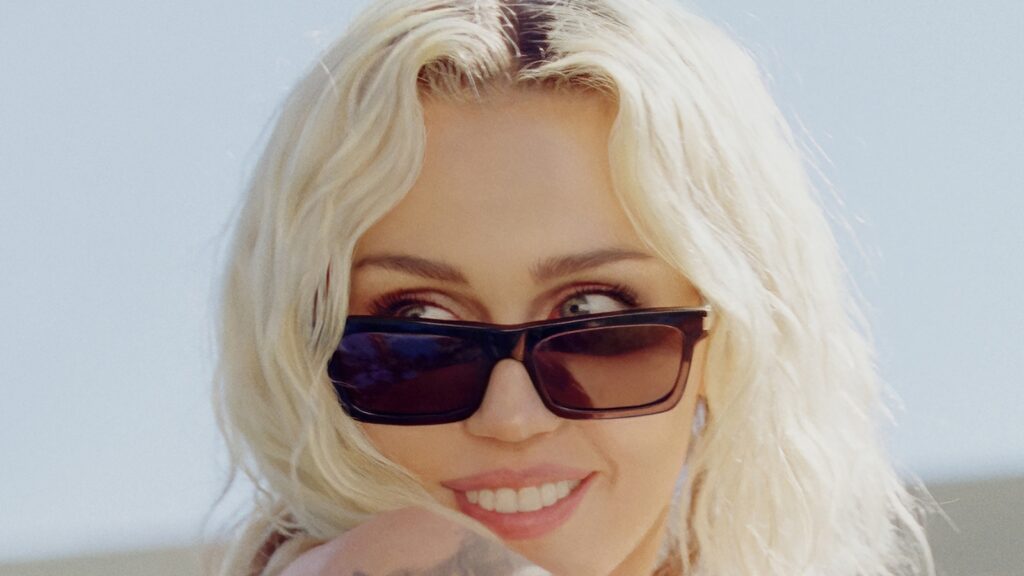 ‘endless-summer-vacation’-starts-now:-how-to-watch-miley-cyrus’-new-‘backyard-sessions’-special