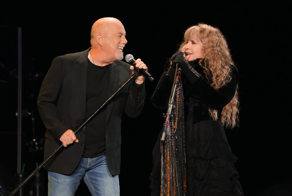see-stevie-nicks-and-billy-joel-perform-‘stop-draggin’-my-heart-around’-at-co-headlining-tour-kickoff