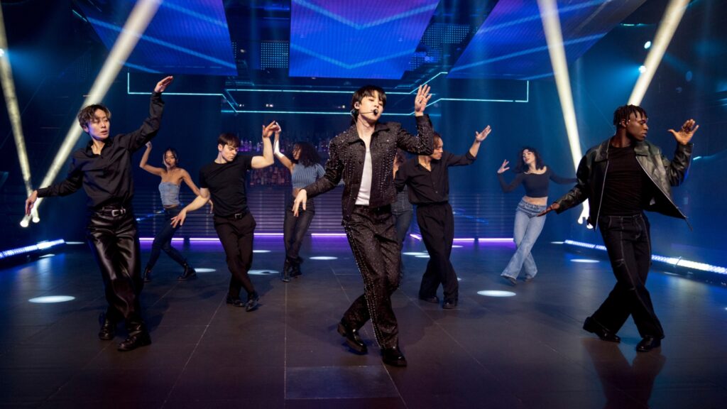 jimin-loses-himself-in-‘like-crazy’-fallon-performance