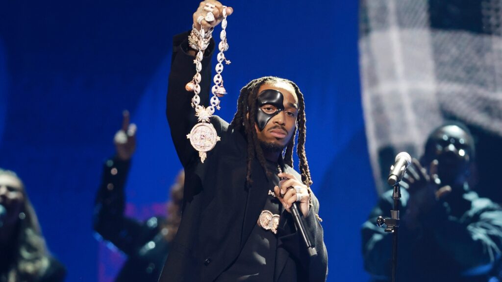 quavo-protects-his-emotions-in-new-‘honey-bun’-single