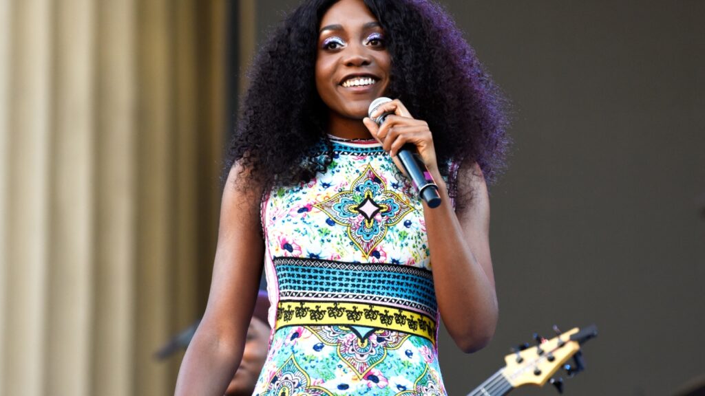 noname-announces-new-album-‘sundial’-to-drop-this-summer