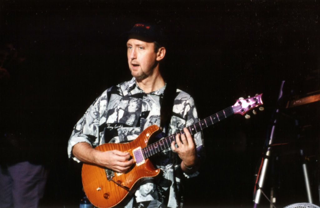 ian-bairnson,-guitarist-for-alan-parsons-project-and-kate-bush,-dead-at-69