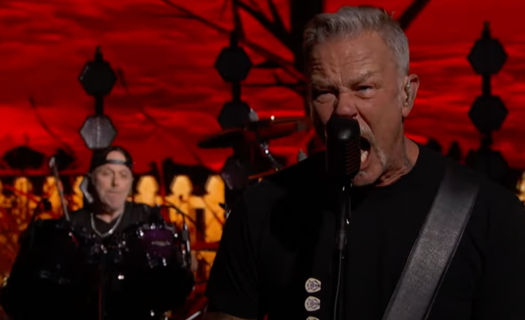watch-metallica-power-through-‘master-of-puppets’-on-‘kimmel’