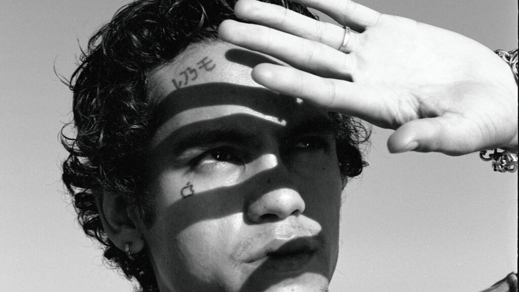 dominic-fike-gets-personal-on-new-single-‘dancing-in-the-courthouse’