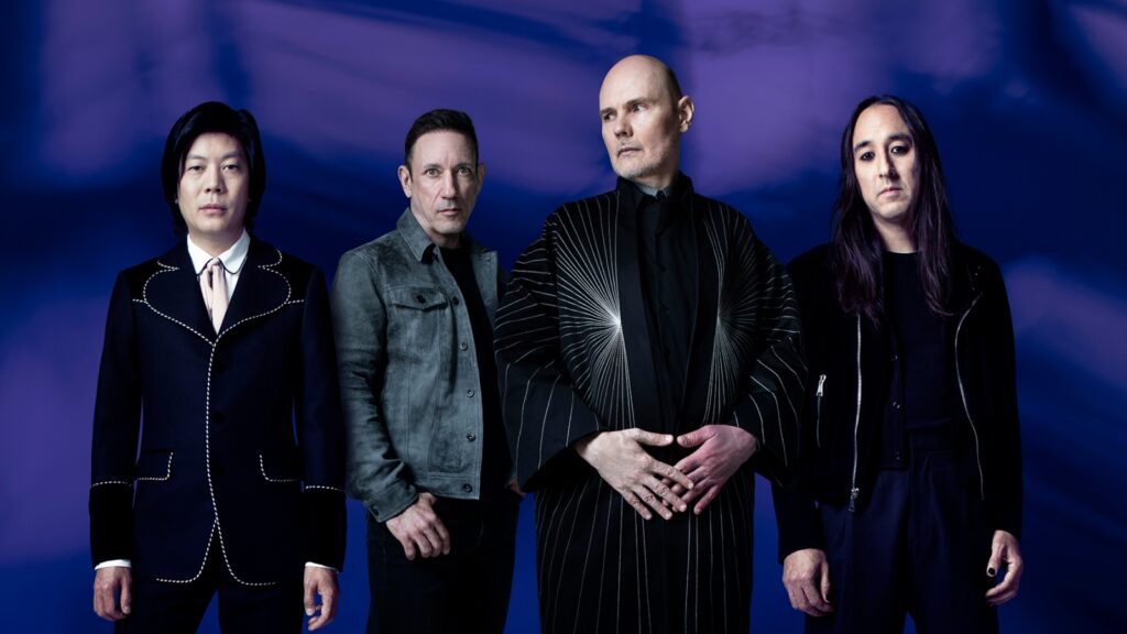 see-the-smashing-pumpkins-tease-vampire-tour-in-‘empires’-video