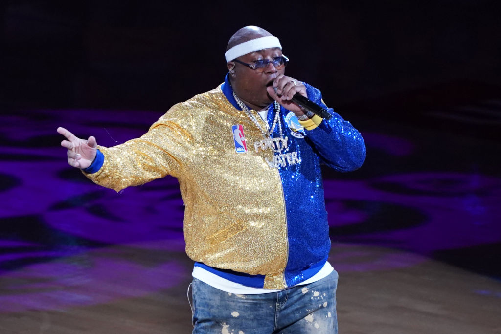 e-40-accuses-sacramento-kings-security-of-‘racial-bias’-after-playoff-game-ejection