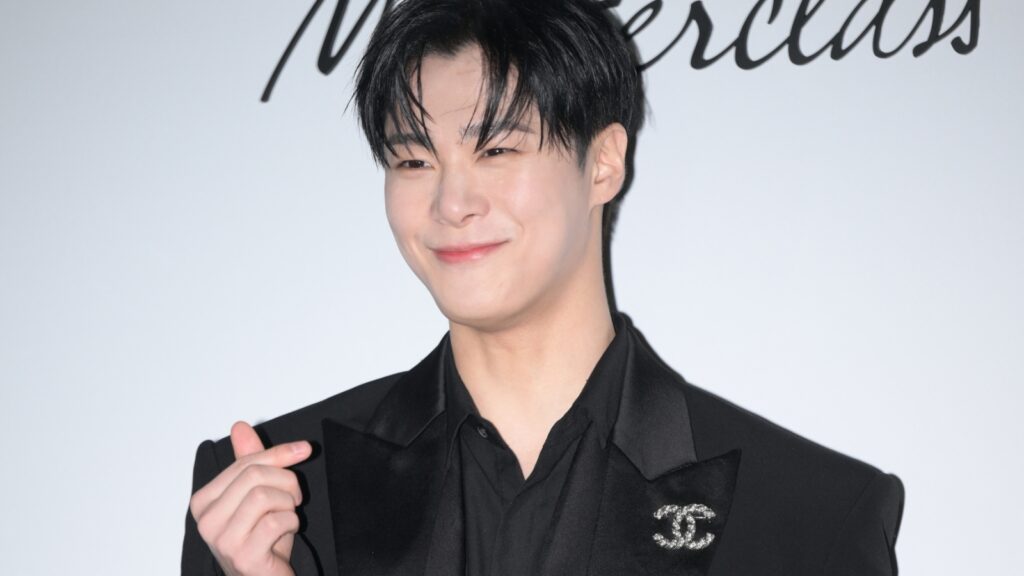 moon-bin,-member-of-the-k-pop-group-astro,-dead-at-25
