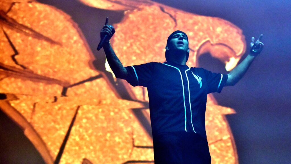 illenium-will-provide-overdose-education-on-tour,-starting-with-naxalone-training-livestream