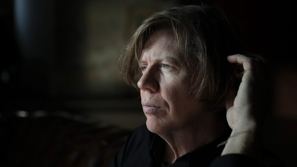 thurston-moore-to-tell-sonic-youth-story-in-‘sonic-life’-memoir