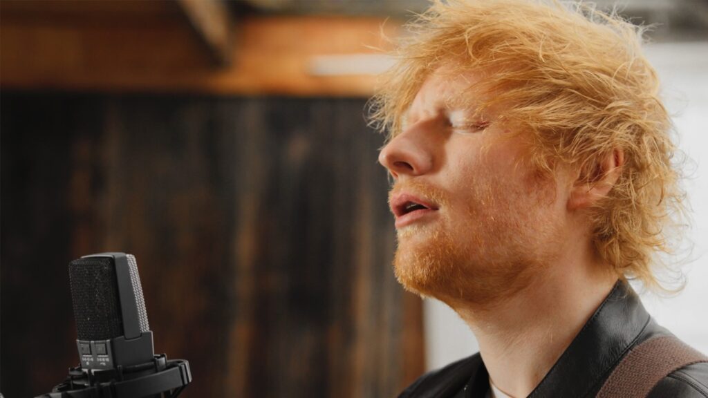 watch-ed-sheeran-perform-a-trio-of-‘subtract’-songs-for-rolling-stone-on-deck