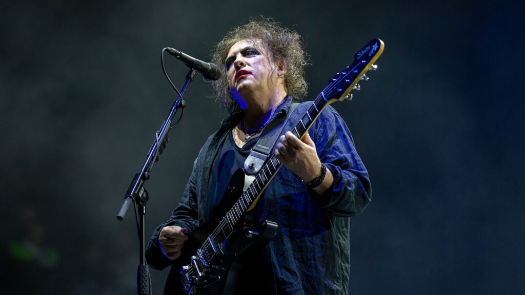 riot-fest-2023:-how-to-find-tickets-to-see-foo-fighters,-the-cure