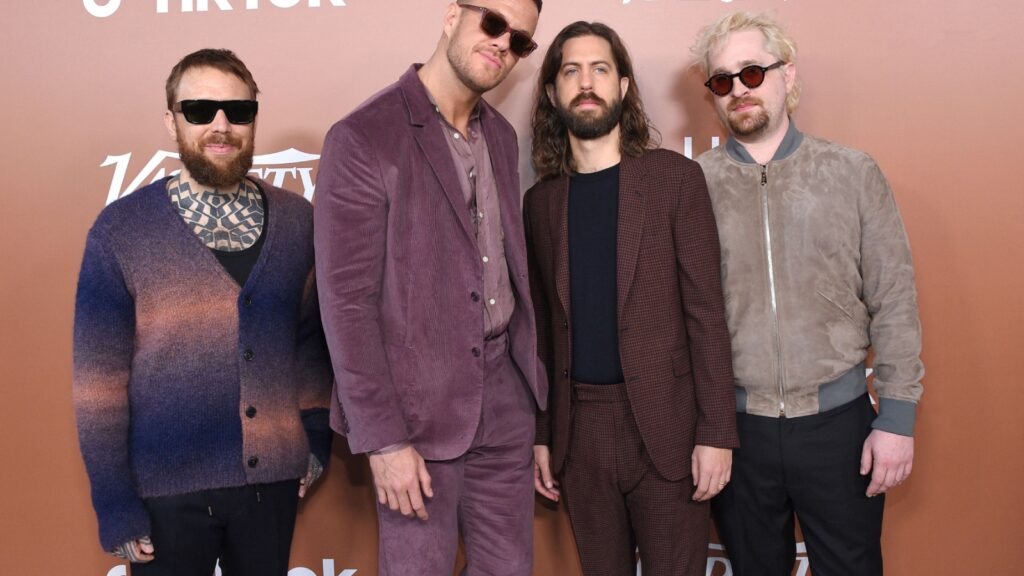 imagine-dragons-to-trace-rise-from-dive-bars-to-stadiums-in-new-documentary