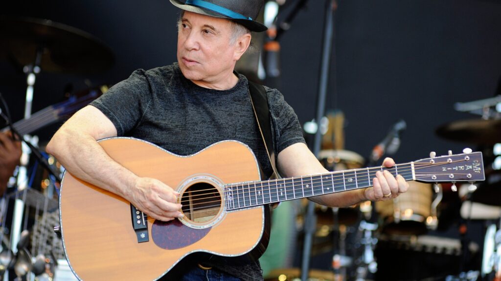 paul-simon-says-he-‘lost-most-of-the-hearing-in-my-left-ear,’-may-not-return-to-live-performances