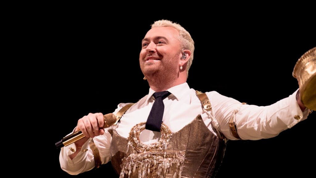 sam-smith-cuts-show-short-after-suffering-vocal-issues:-‘something-was-really-wrong’