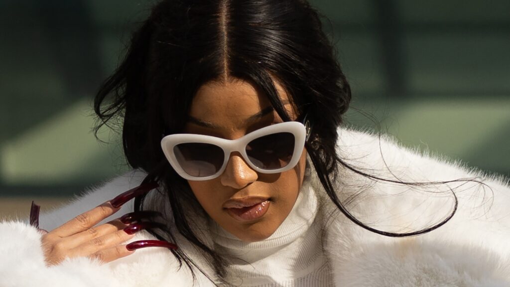 cardi-b-remembers-takeoff’s-‘beautiful-soul’-in-tribute-following-accused-shooter-indictment