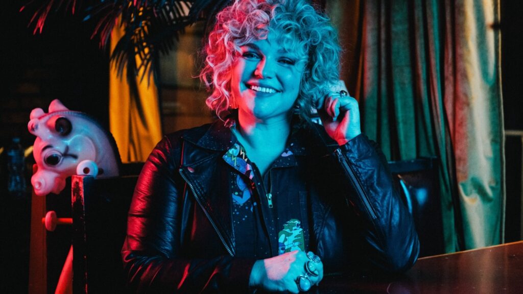 lauren-morrow-celebrates-empowered-women-in-‘nobody-but-me’-video