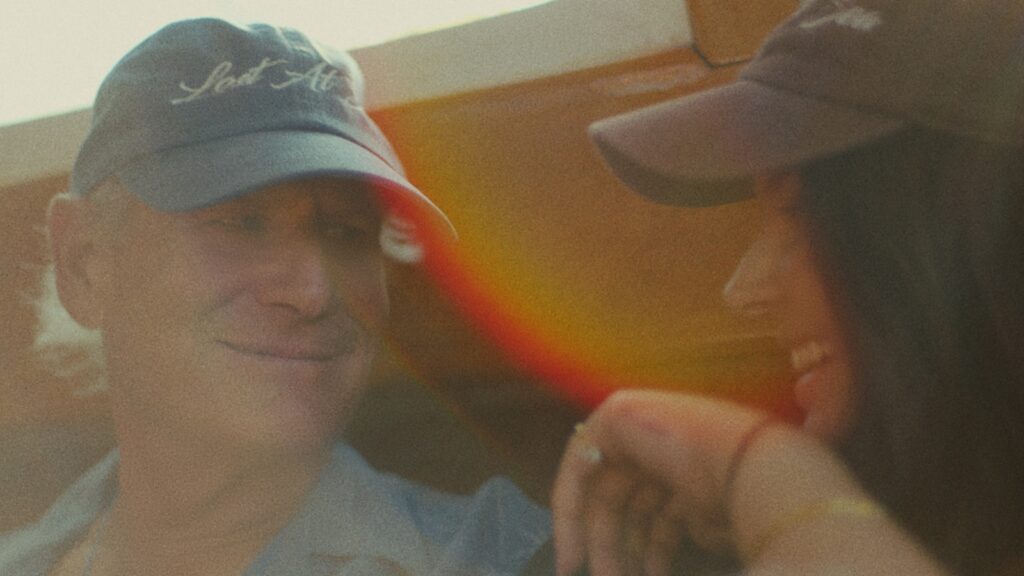 lana-del-rey-thinks-her-dad-rob-grant-‘plays-just-like-billy-joel’-on-new-collab