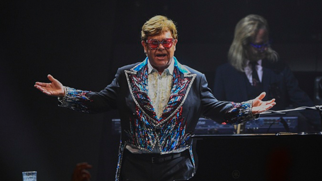 elton-john-performs-‘goodbye-yellow-brick-road,’-final-concert-for-farewell-tour