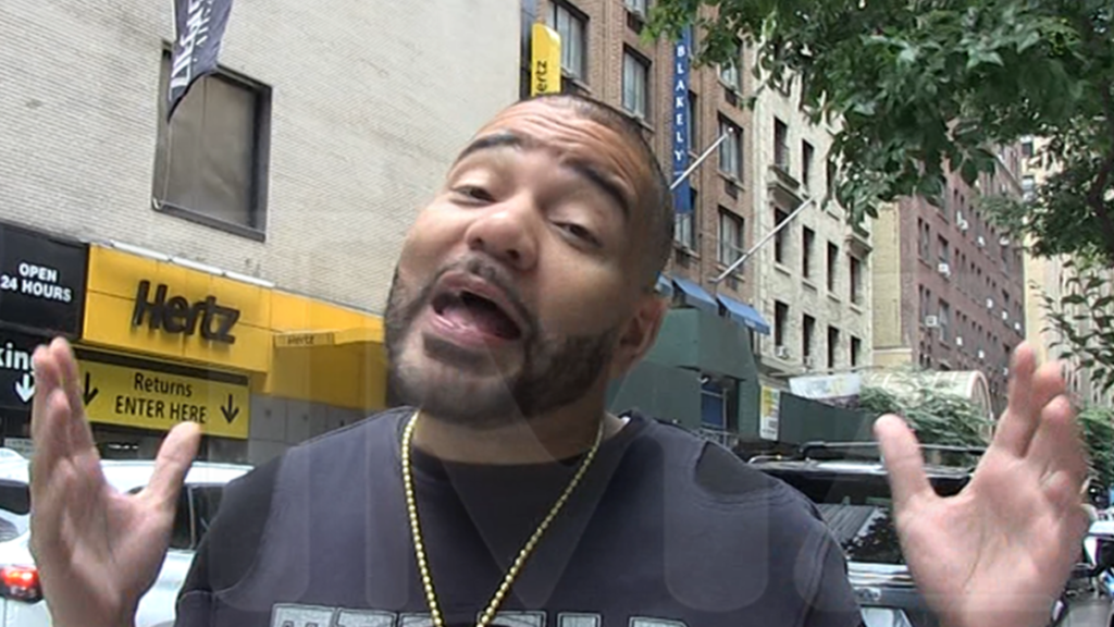 dj-envy-applauds-jamie-foxx-for-staying-off-social-media-during-recovery