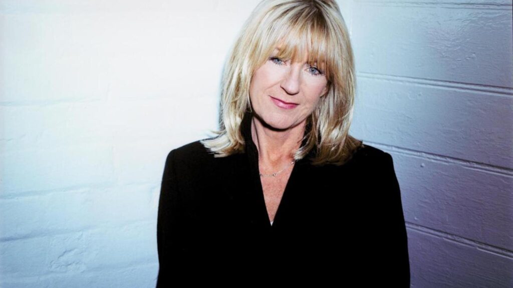 hear-christine-mcvie’s-unreleased-‘little-darlin”-on-late-singer’s-80th-birthday