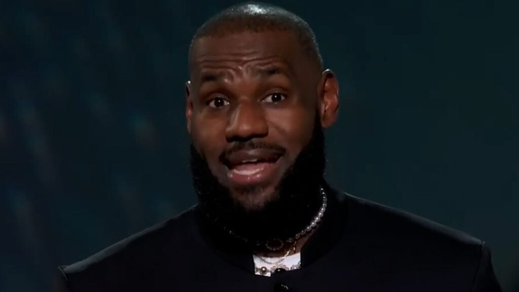 lebron-james-says-he’s-not-retiring-from-nba-at-espy-awards