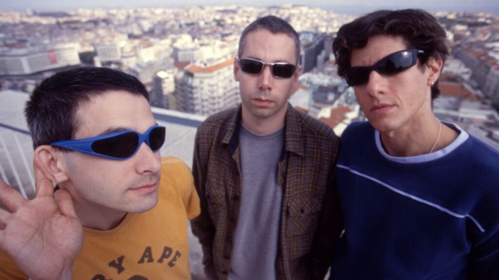 beastie-boys-to-go-intergalactic-once-more-with-‘hello-nasty’-reissue