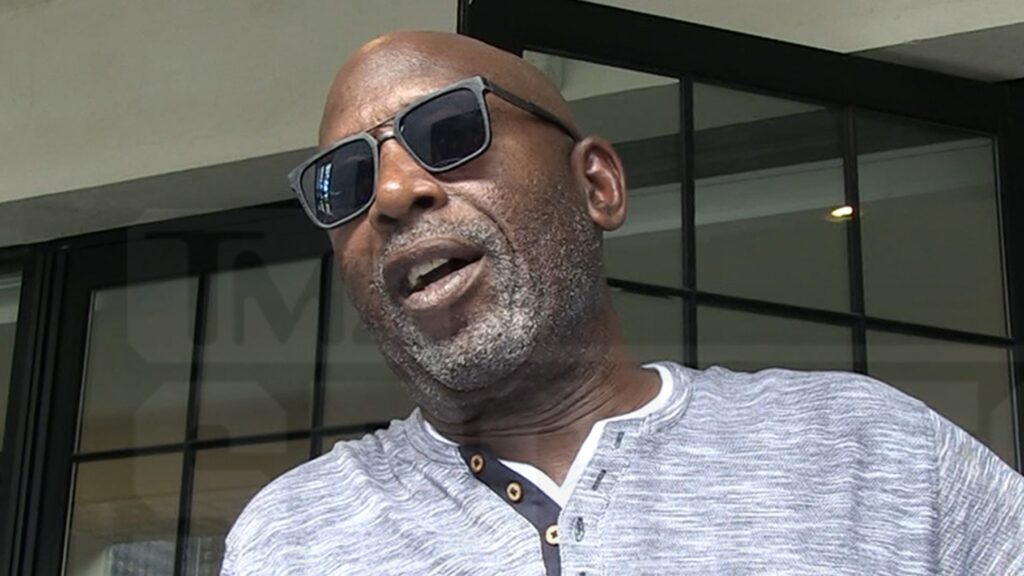 james-worthy-disappointed-‘winning-time’-producers-never-reached-out