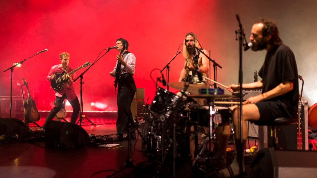 big-thief-finally-share-studio-version-of-live-favorite-‘vampire-empire’