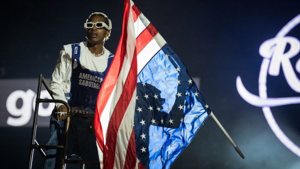 a$ap-rocky-teases-new-‘don’t-be-dumb’-album-era-with-new-songs-at-rolling-loud-miami