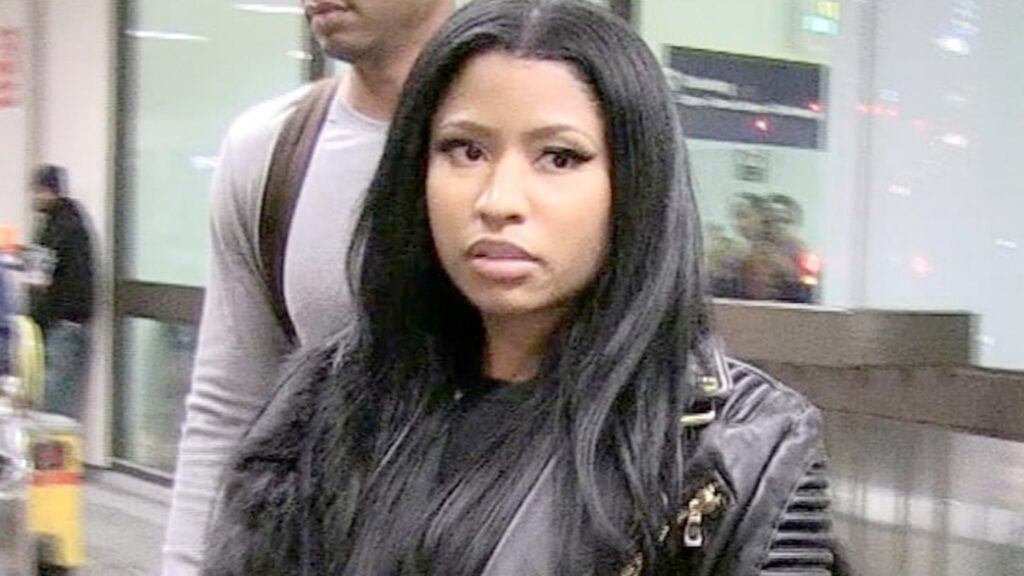 nicki-minaj-victim-of-swatting-again,-this-time-911-call-of-shooting-at-home