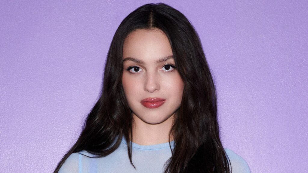 olivia-rodrigo-just-dropped-one-hell-of-a-track-list-for-her-new-album