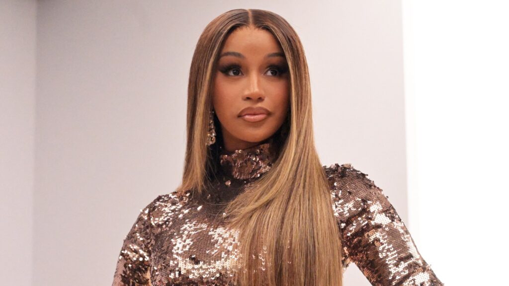 cardi-b-will-not-face-charges-following-microphone-throwing-incident