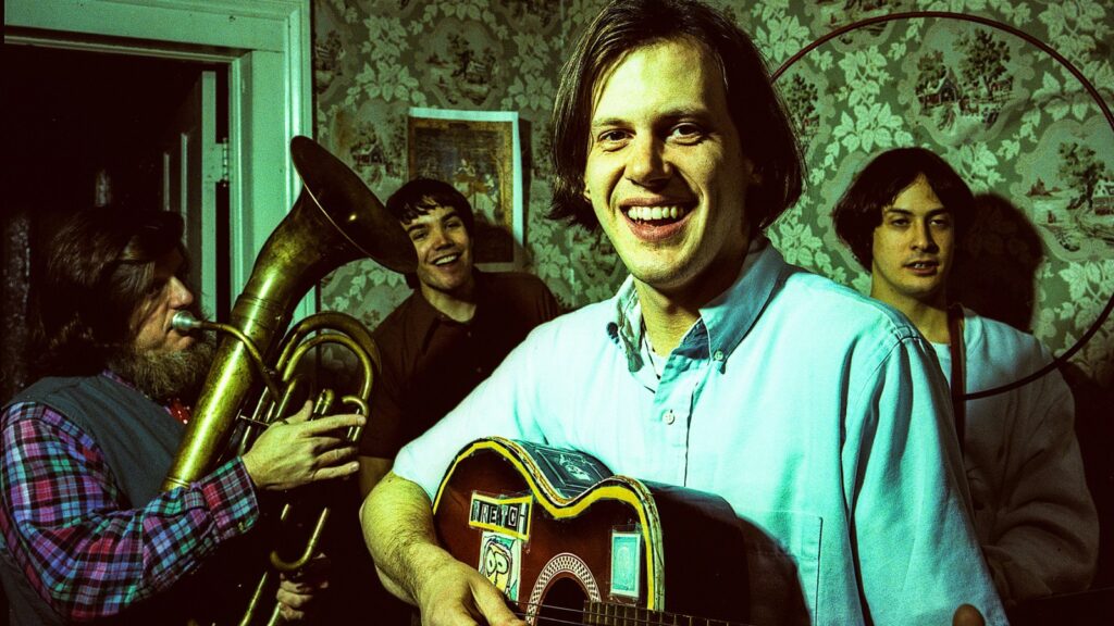 elephant-6-crew-react-to-hearing-neutral-milk-hotel’s-‘aeroplane’-for-first-time-in-doc-clip