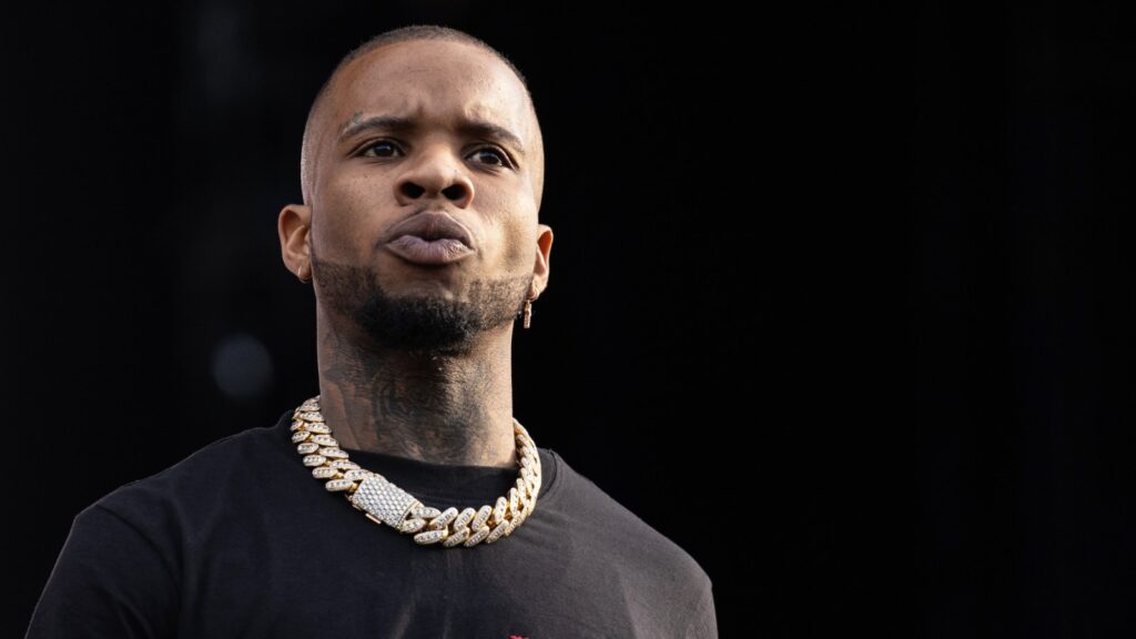 tory-lanez-sentenced-to-10-years-in-prison-for-shooting-megan-thee-stallion
