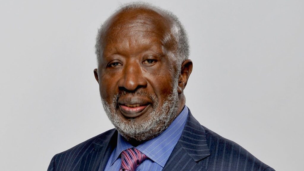 clarence-avant,-‘black-godfather’-of-music,-dead-at-92